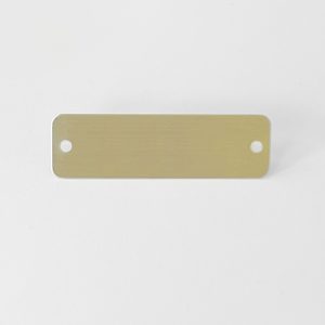 Namnskylt 60 x 18 mm med hål