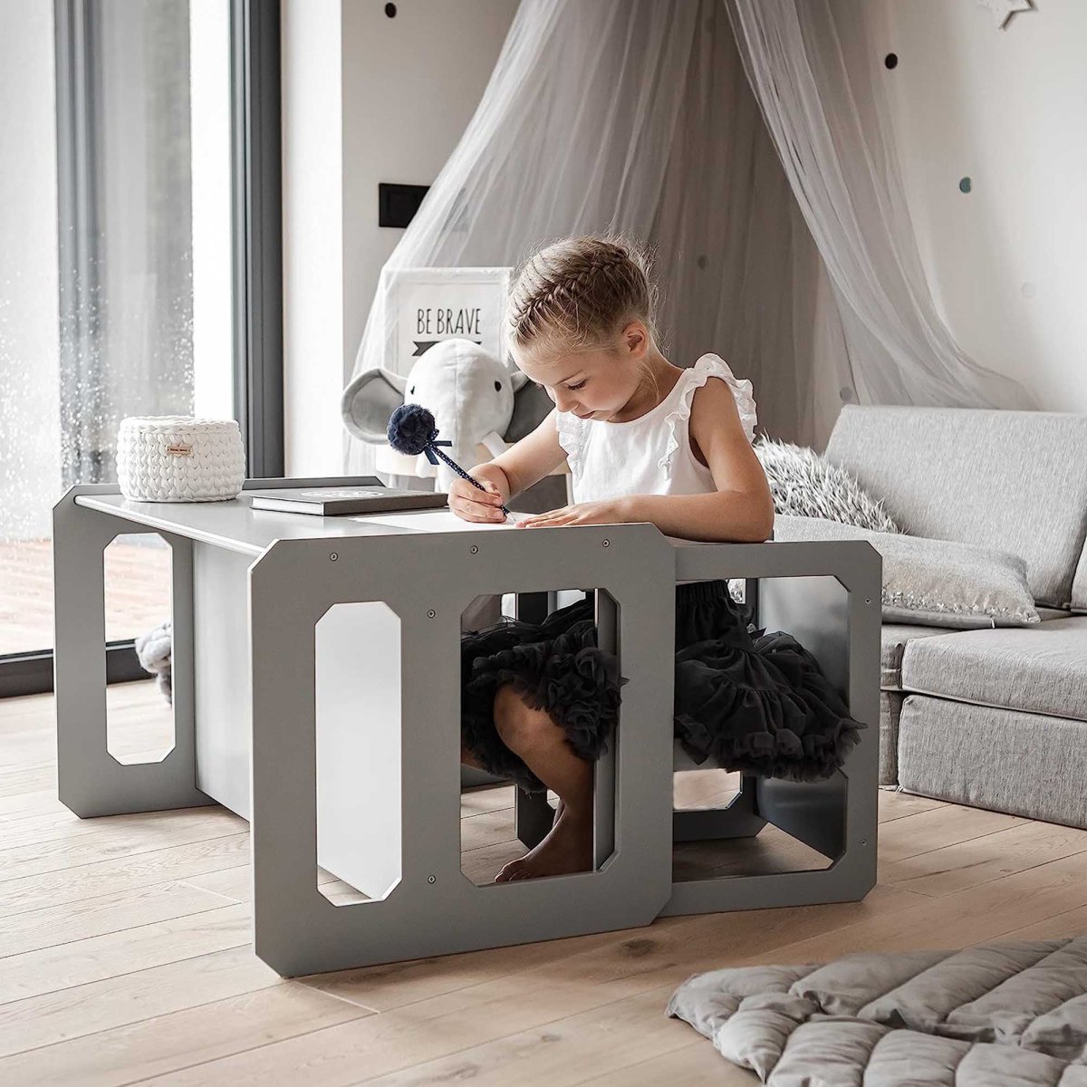 Montessori Fravænningsbord med Stol – Grå